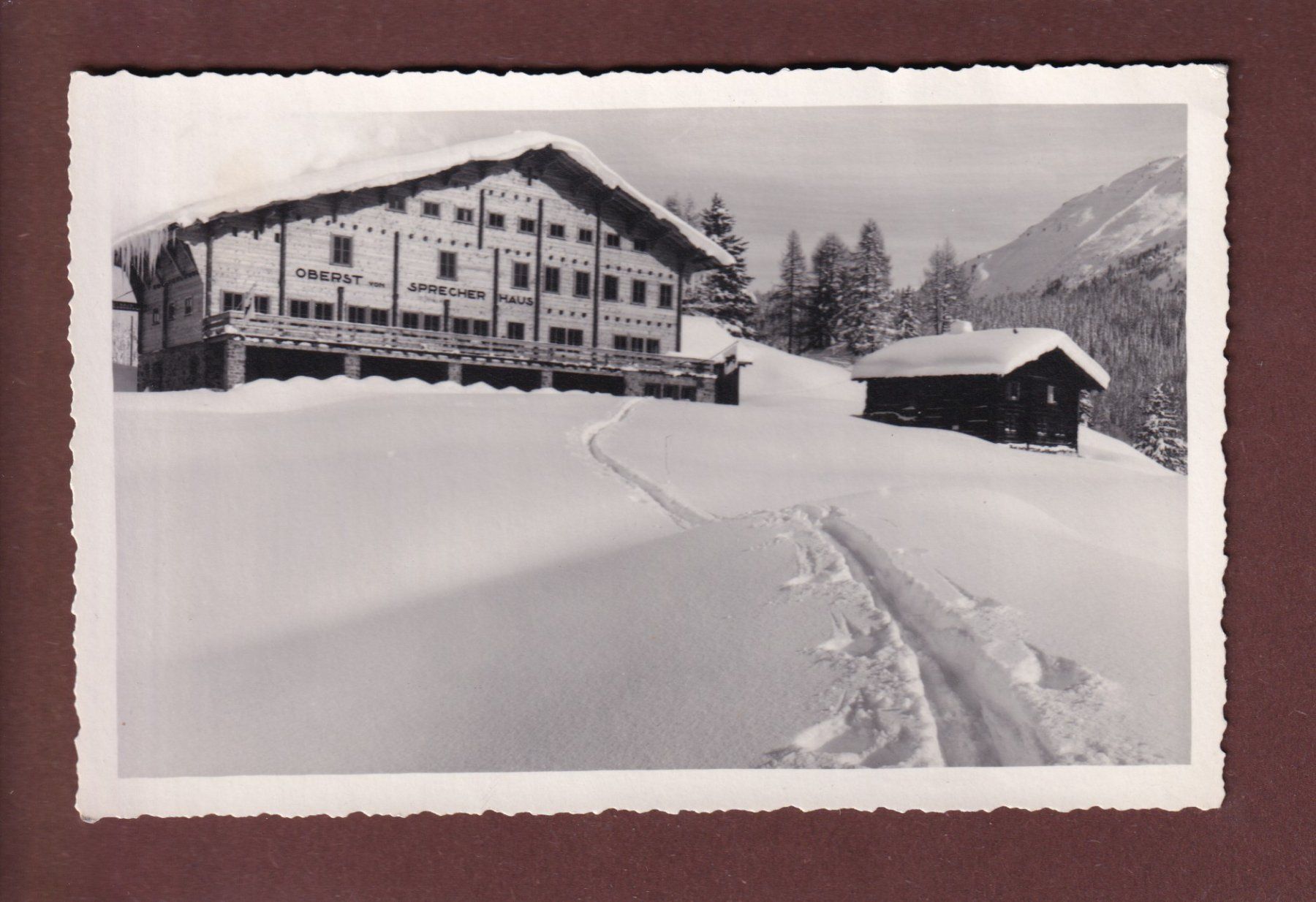 Cartoline postali: DAVOS - Oberst von Sprecher Haus – Usato da Pully venduto da nicecards