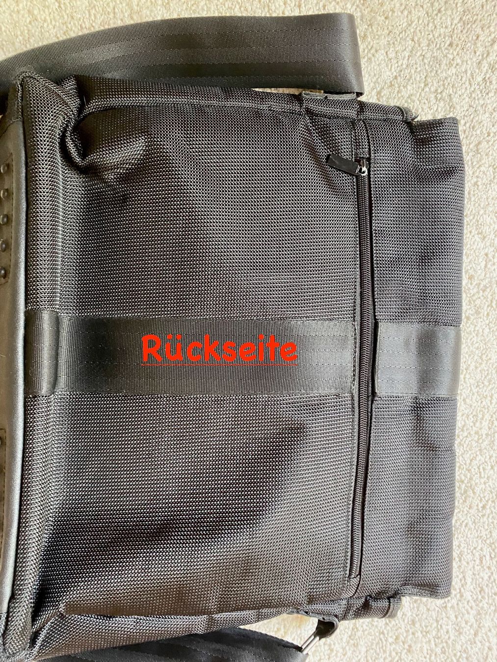 Borse: Tasche Swissport / Umhänge – Nuovo (secondo la descrizione) da Uster venduto da ros_pym8 3