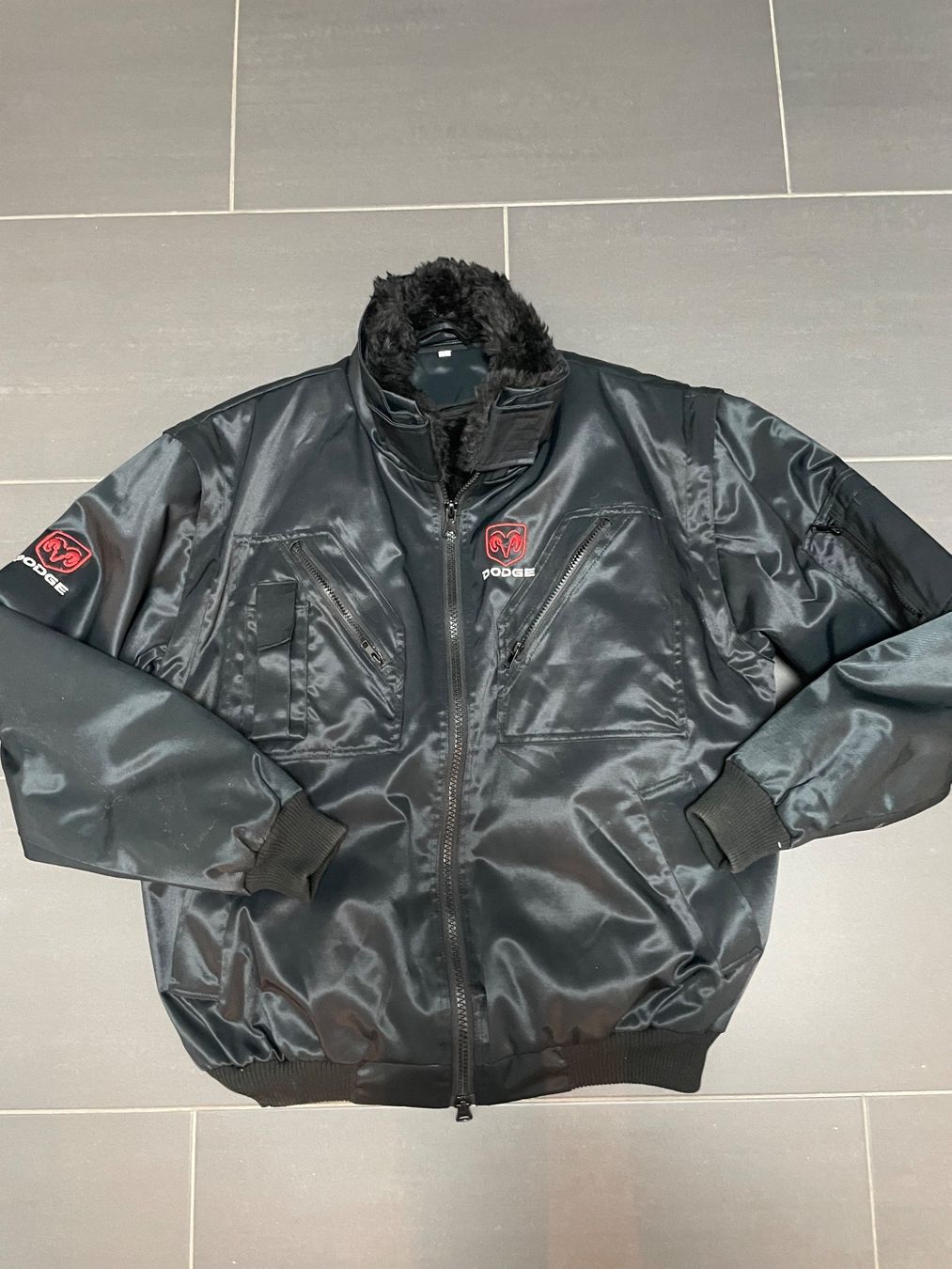 Giacche: DODGE WARME JACKE – Usato da Chur venduto da churerli