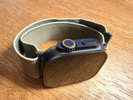 Apple Watch Ultra 3 GPS Cellular 49mm Titan neuwertig