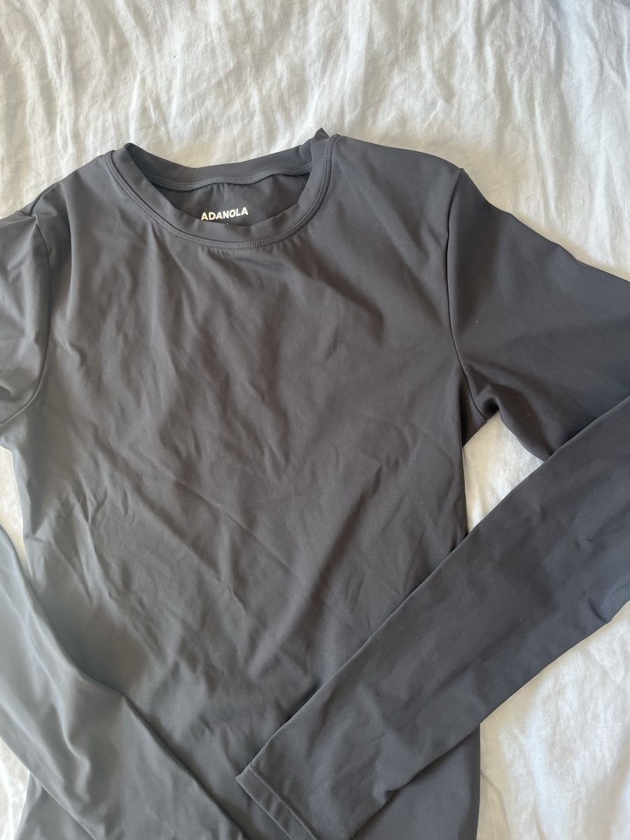 T-shirt: Adanola Langarmshirt Damen Grösse S Grau  – Nuovo (secondo la descrizione) da Spiez venduto da sophiiiiemariie4 2