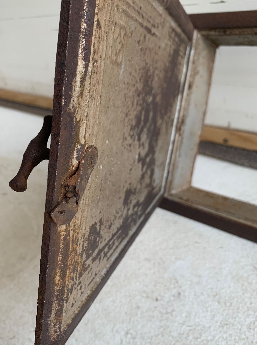 Altri mobili d'antiquariato: Ofentür nr.3 – Usato da Altendorf venduto da Elenaneagu22 4