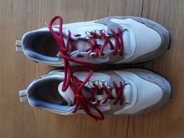 Moma Sneaker Damen Weiss Beige Leder Grösse 38 guter Zustand