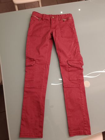 Neue Hose 128