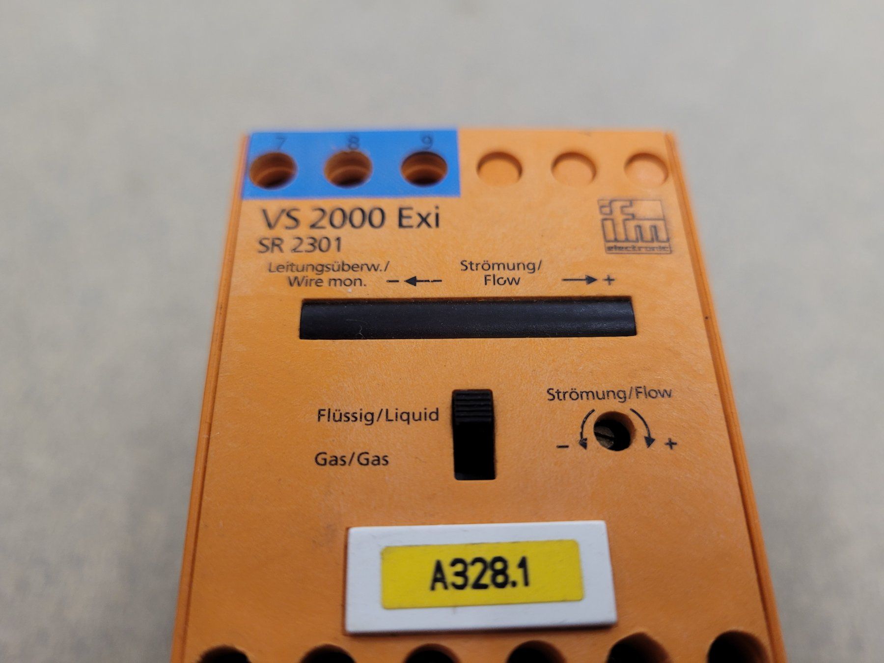 Componenti elettronici: IFM VS 2000 Exi SR 2301 Strömungswächter – Usato da Vitznau venduto da Vitznau84 1