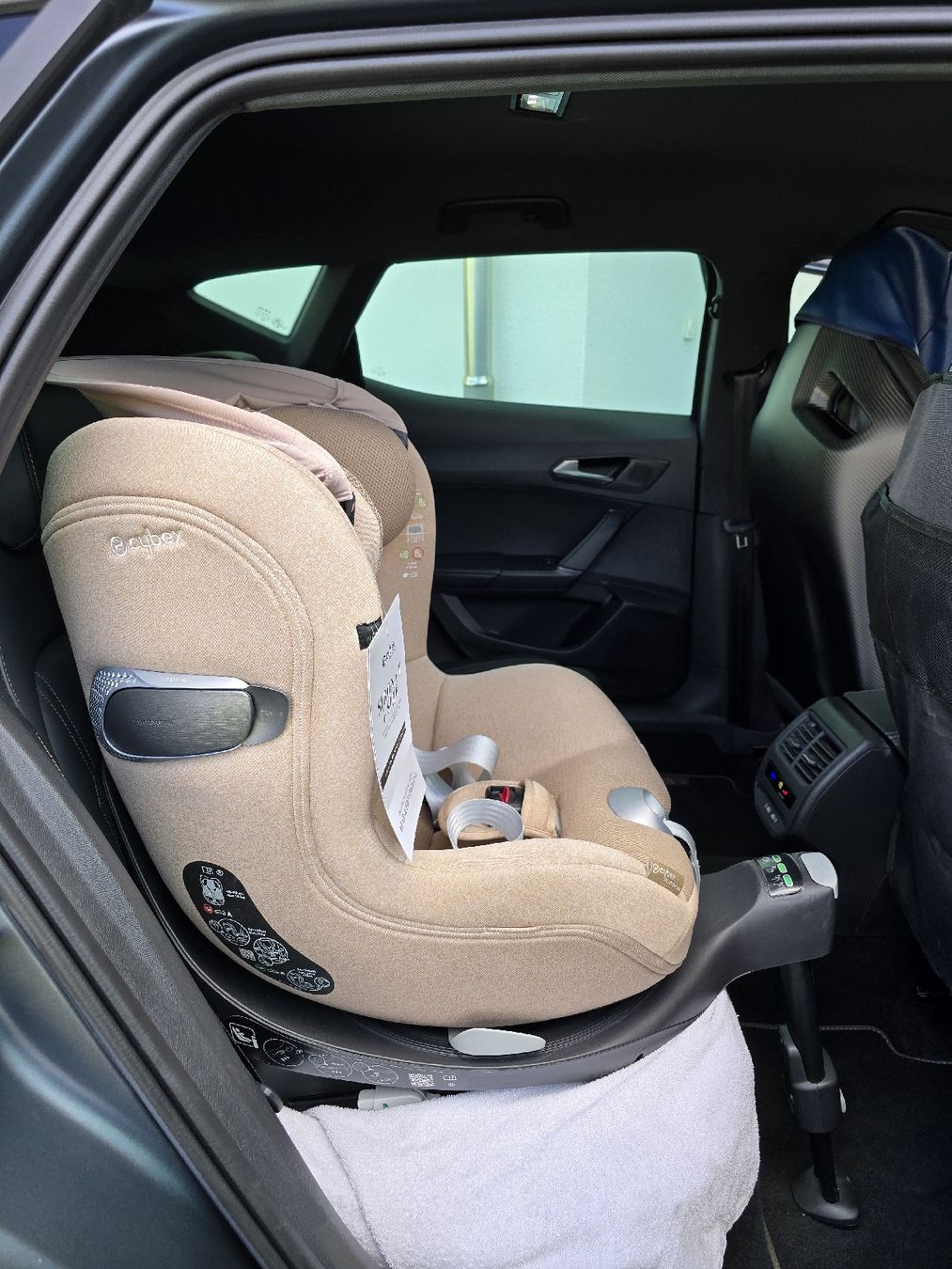 Cybex Seggiolini per auto: Cybex Sirona T i-size – Nuovo (secondo la descrizione) da Riddes venduto da monicads21 1