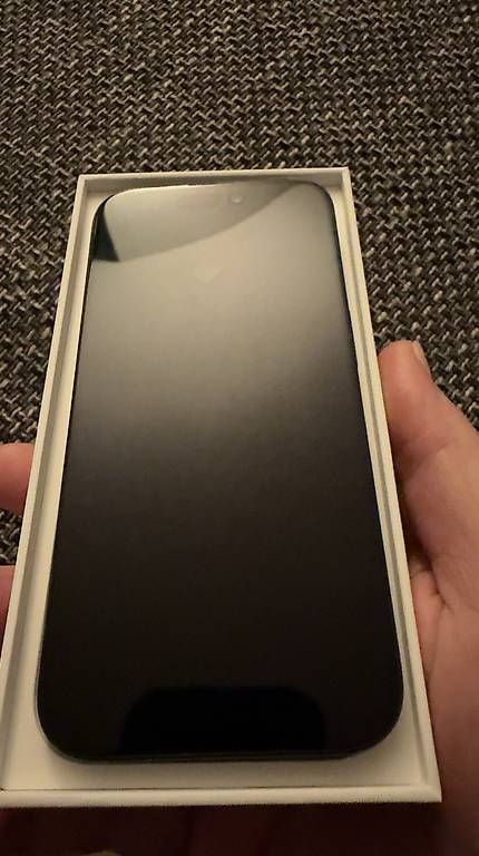 Handys / Smartphones: Apple IPhone 15 Pro – Gebraucht aus Reidermoos von Zaneium 1