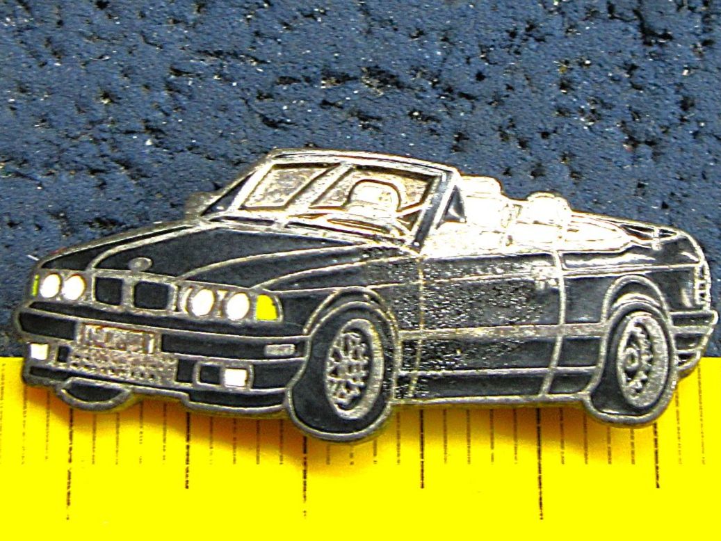 BMW Placchette & Badge: BMW 3er CABRIO E36 AUTO PIN ENAMEL MIT SECURITY-CLIP – Usato da Ettingen venduto da Hausi4711 1
