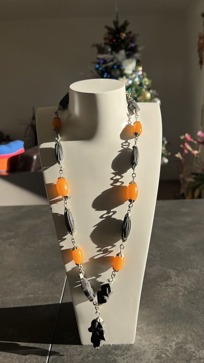 Catenine: Collier artisanal, perles orange, main de Fatma – Usato da Nyon venduto da stylevintage79 3