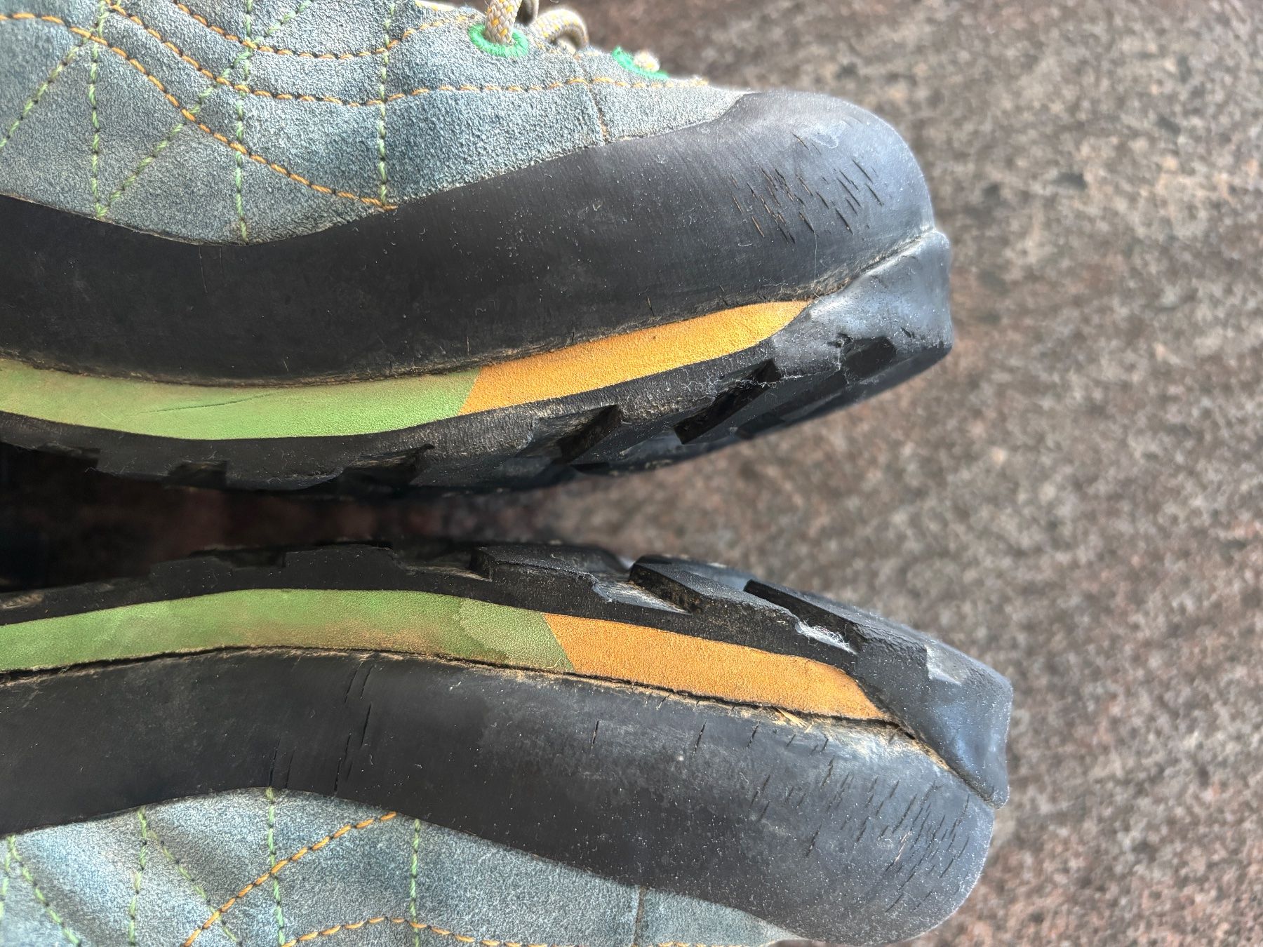 Salewa Scarpe da donna: Salewa Winter/Wanderschuhe Gr.40 – Difettoso da Hasliberg-Hohfluh venduto da hasliberg79 5