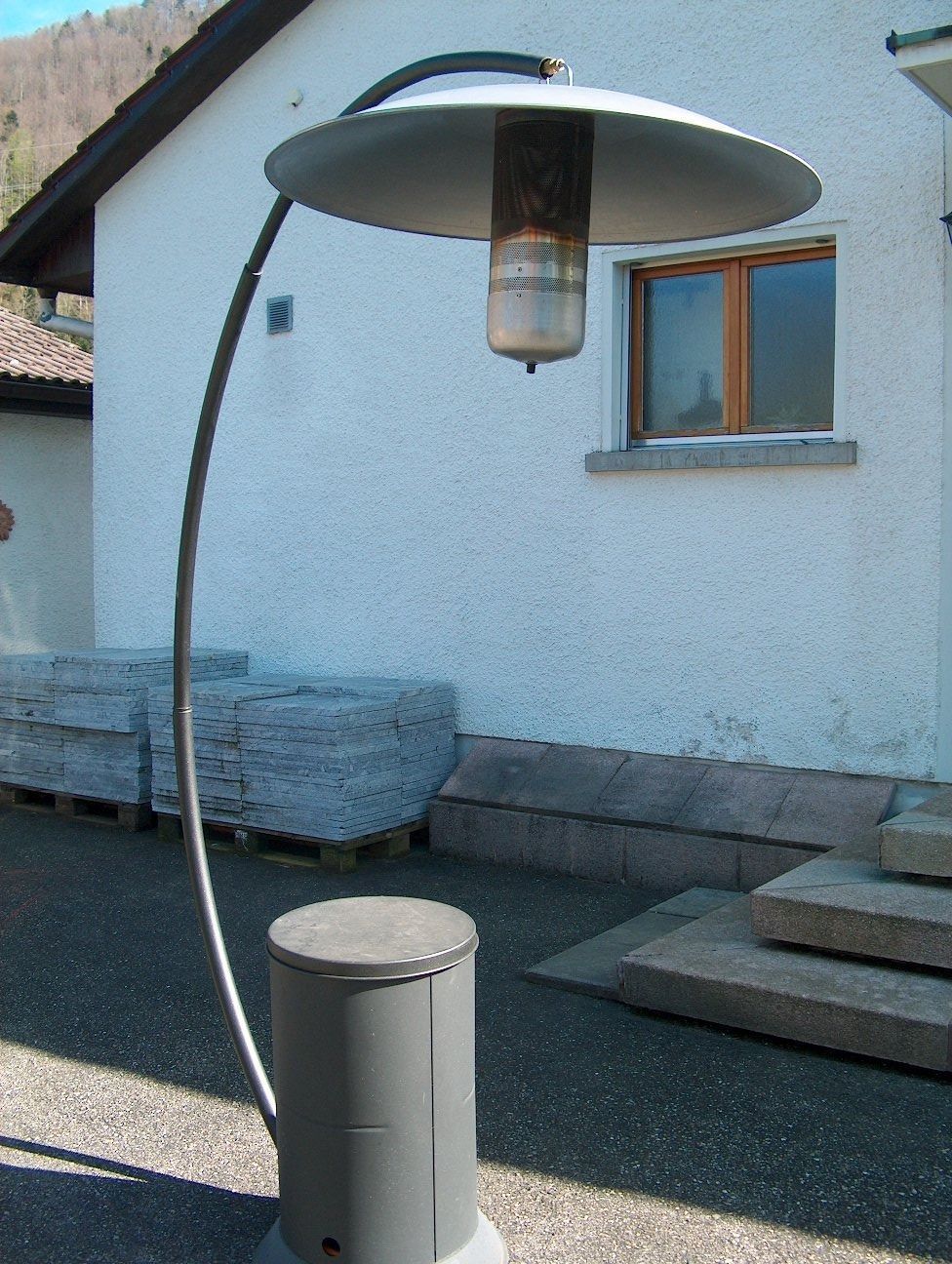 Radiatori: Chauffage de terrasse – Usato da Courgenay venduto da Mitch09