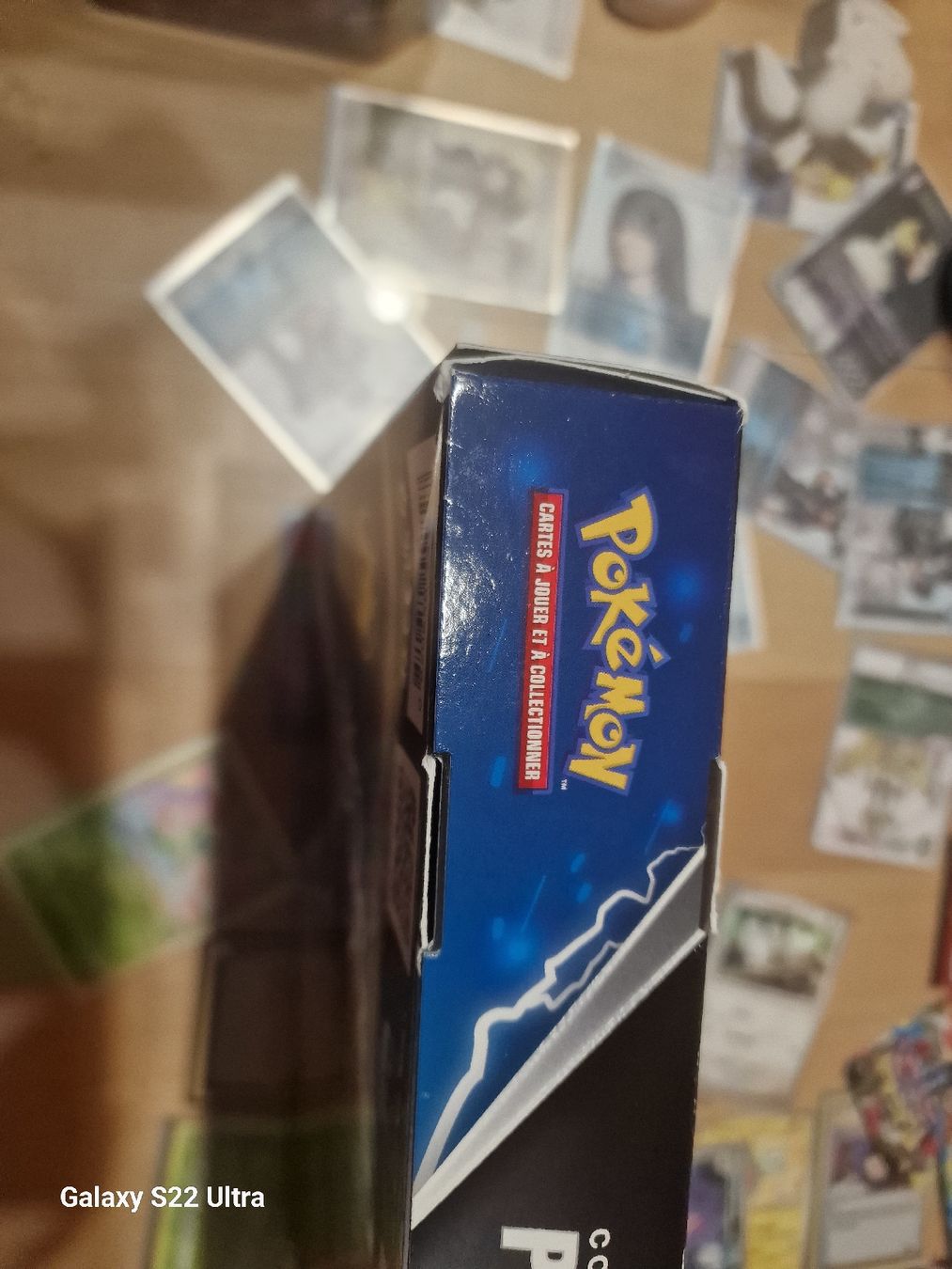 Pokémon Carte collezionabili: Pokémon Pikachu V Box FR scellé 4 boosters – Nuovo e nell'imballaggio originale da Bulle venduto da ned_msw7 4