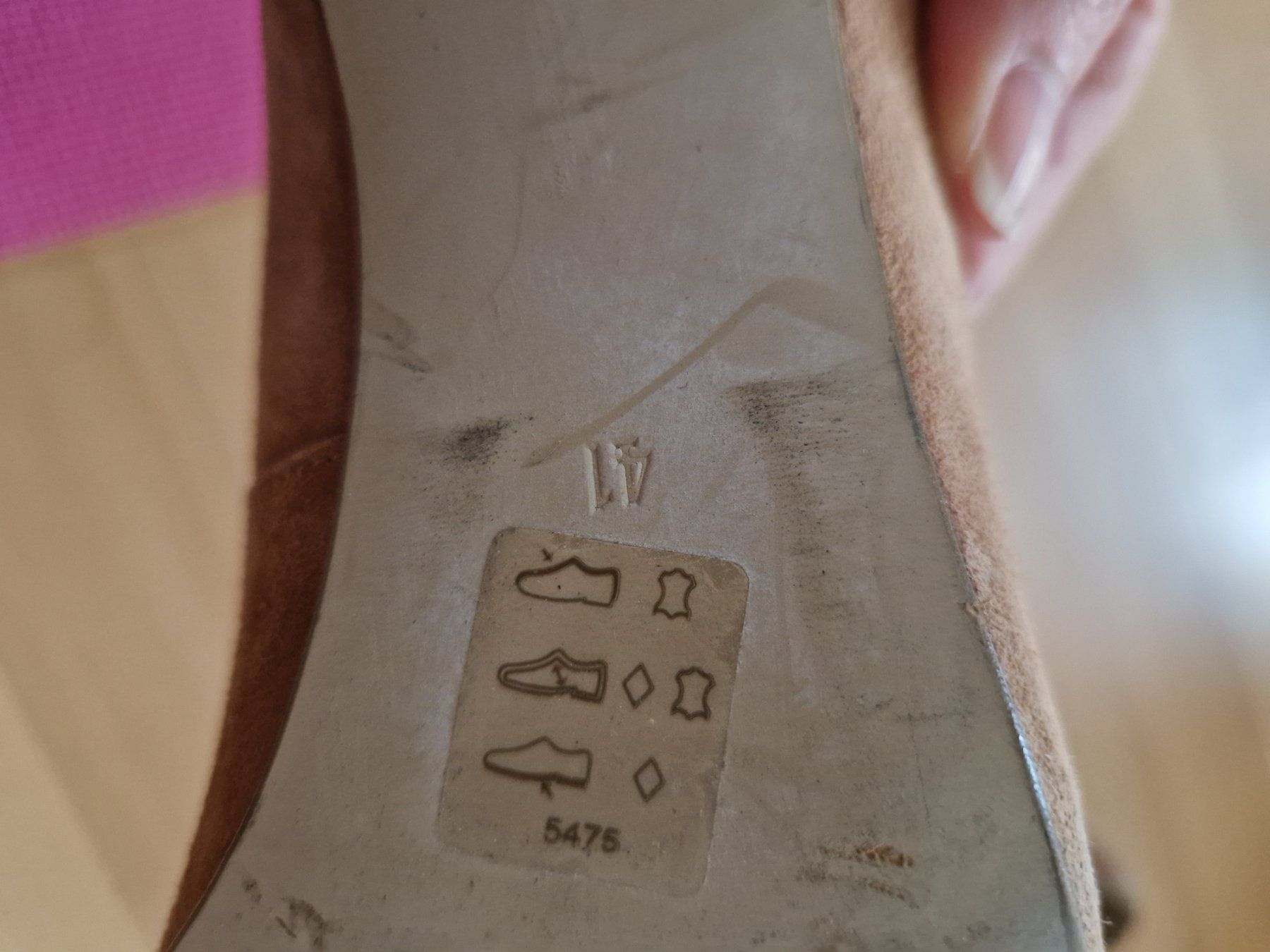 Scarpe da donna: Pumps Schuhe – Usato da Zürich venduto da Ana_440 2