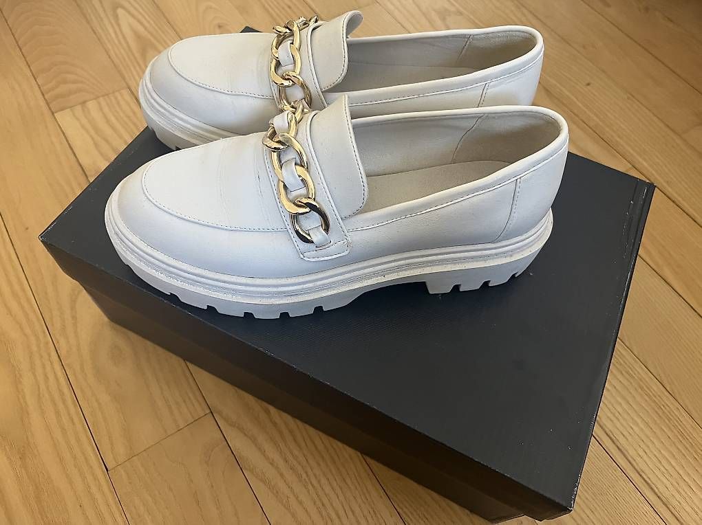 Damenschuhe: Mocassins  – Gebraucht aus Basel von vic_gnc2 1