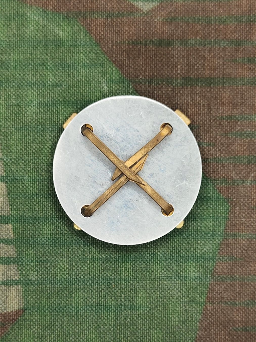 Schweizer Armee Uniformi: Richterabzeichen Ord. 1949, Gold – Usato da Bauma venduto da SwissMilitaria 1
