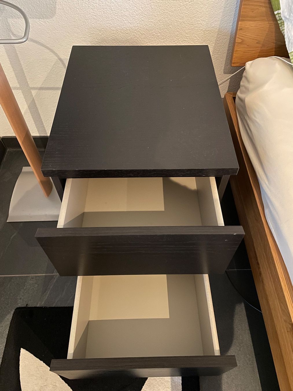 Ikea Nachttische: Comodino Ikea MALM – Gebraucht aus Gordola von shark.18 1