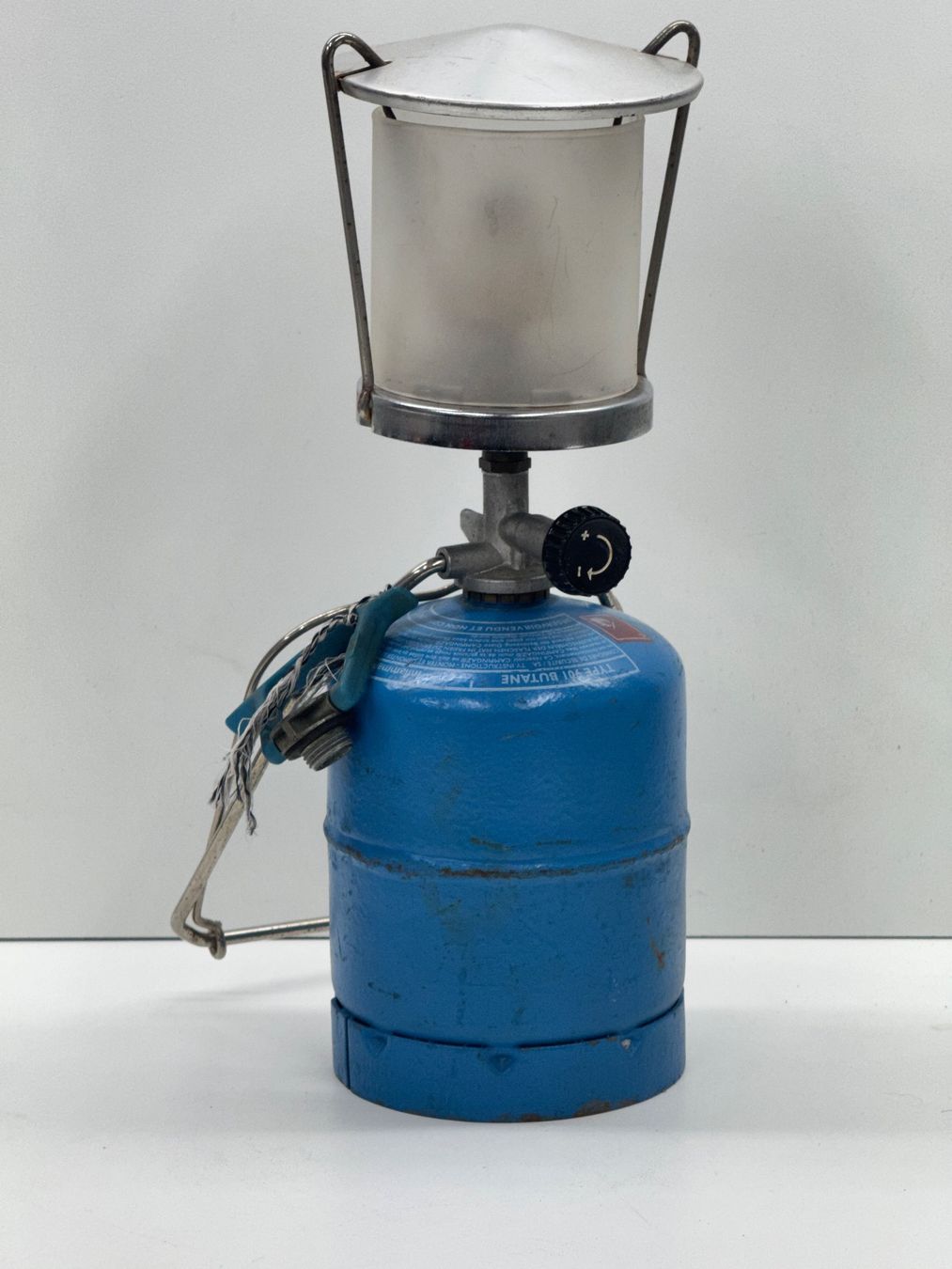 Lanterne: Vintage Camping Gas Laterne – Usato da Lostorf venduto da Peschmi10 1