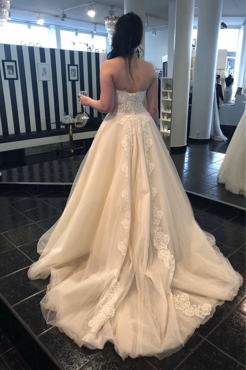 Robes: Romantisches Hochzeitskleid – D'occasion à Adliswil par Alex_Weber 2