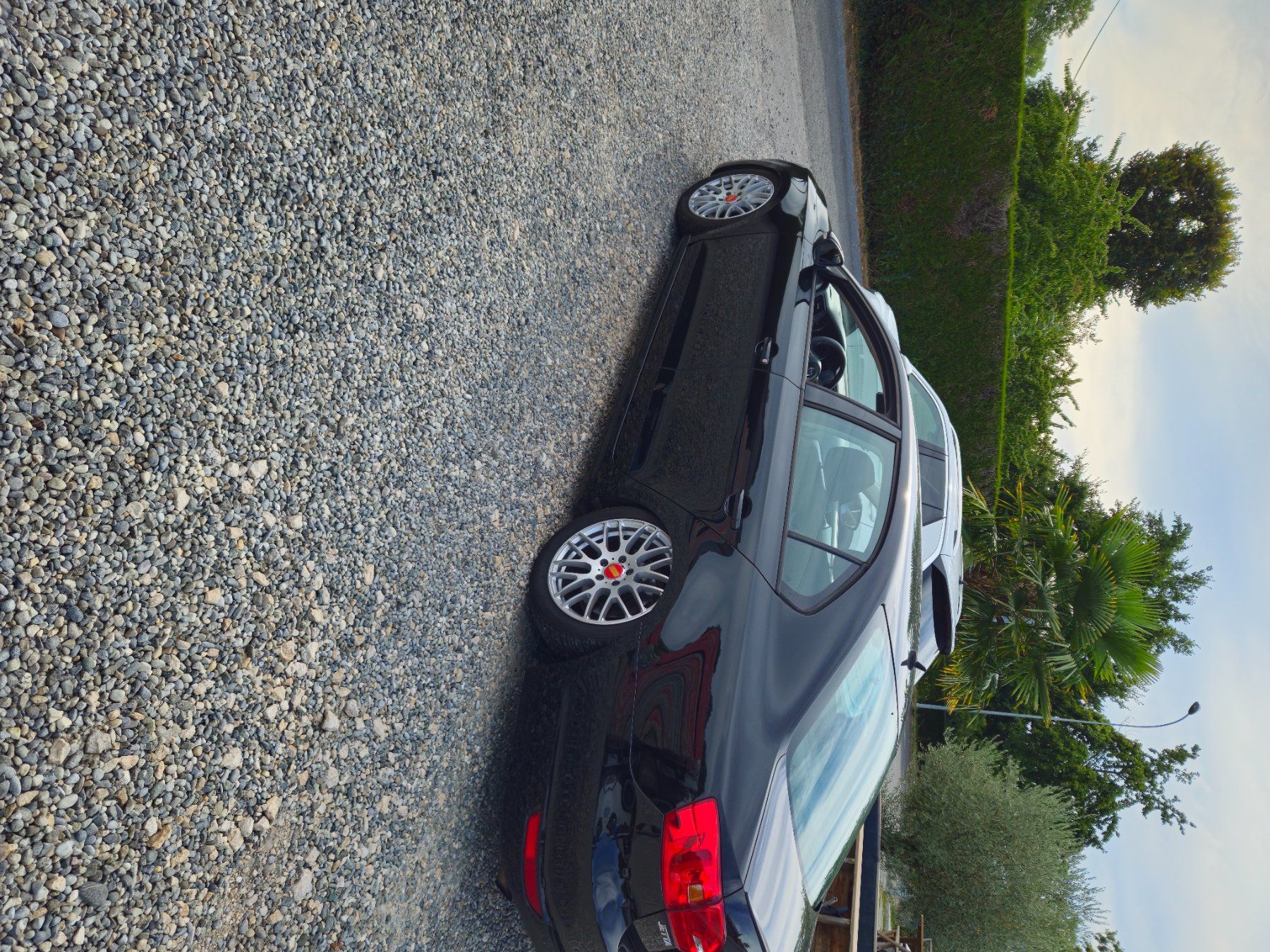 VW Automobili: Vw jetta 1,2 monte sur air – Usato da Versoix venduto da pol_7pnl 1