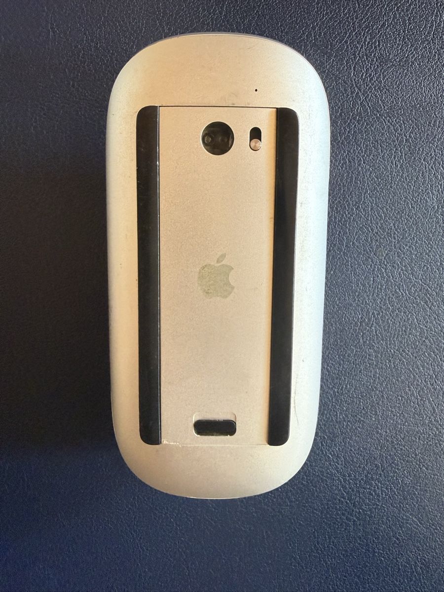 Apple Souris: Apple Magic Mouse (A1296) – D'occasion à Schinznach-Bad par keili 1