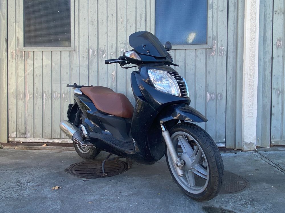 Telo Copri Moto OJ Impermeabile Per Malaguti Password 250 2010 Con Parabrezza E Bauletto - Taglia L+, 229x99x125 Cm, Cuciture Termosaldate