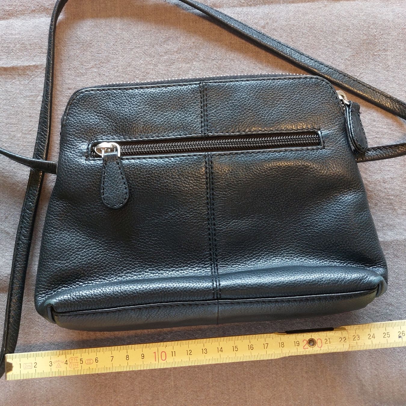 Sacs femmes: Kleine Ledertasche, Abendtasche – D'occasion à Freienbach par Stuagert 1