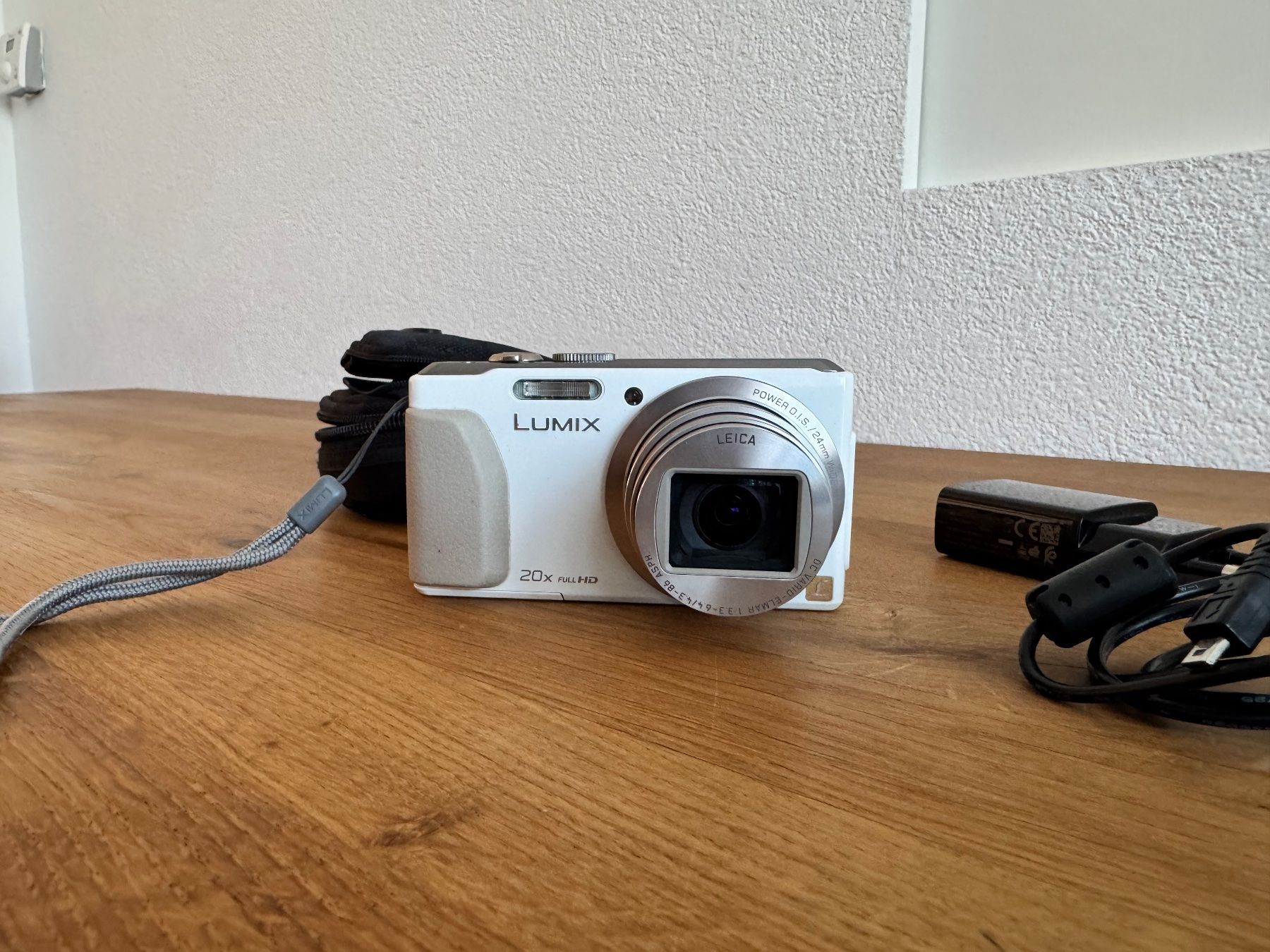 Panasonic Fotocamera: Panasonic lumix dmc-tz41 Digitalkamera – Usato da frauenfeld venduto da pipi018 1
