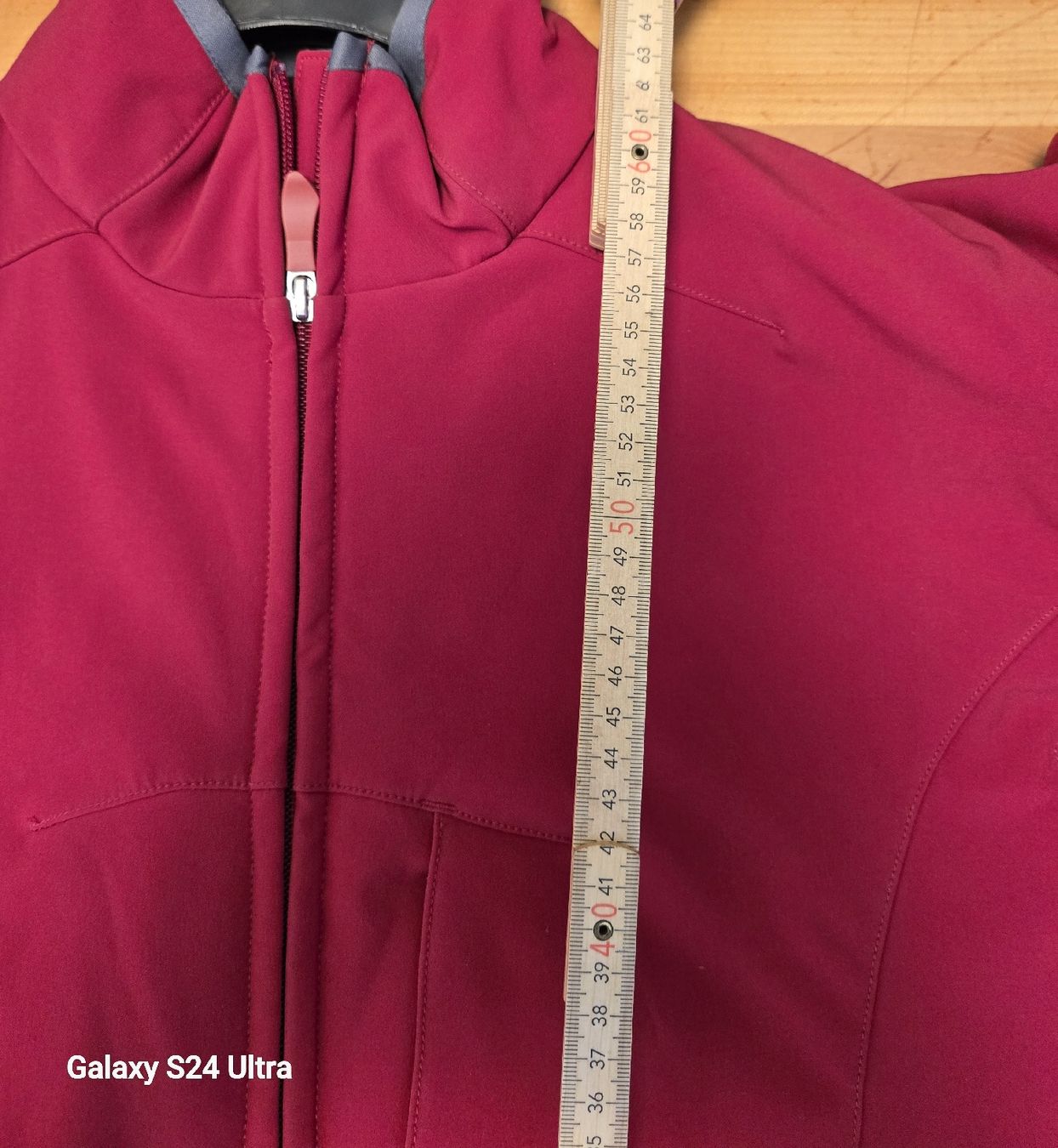 Helly Hansen Giacche: Helly Hansen Softshell Jacke, Damen Grösse L, Rot Top! – Usato da Gelterfingen venduto da charly3333 8