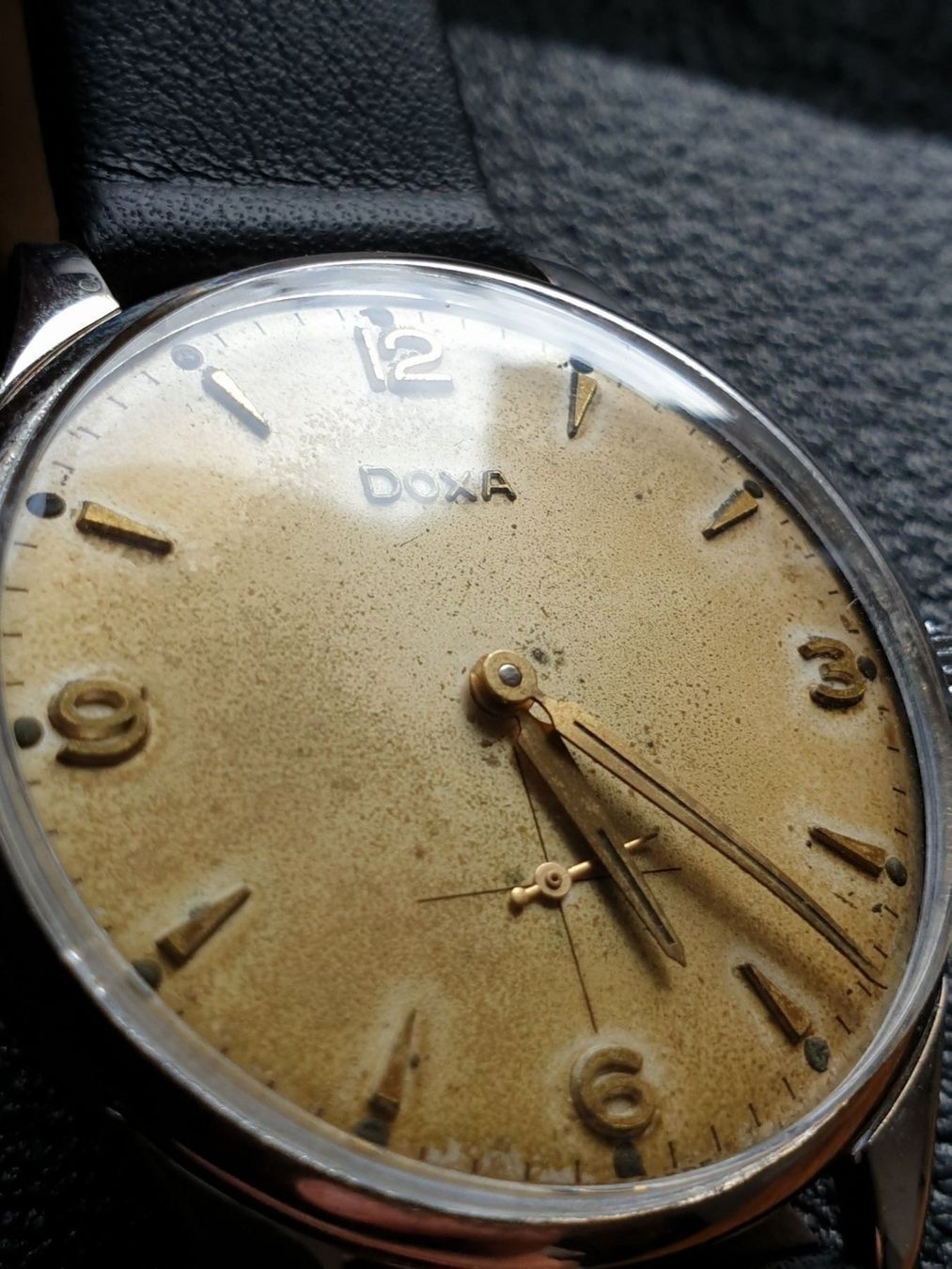 Doxa Orologi: Doxa Handaufzug Dezentral AZ050 – Usato da Uster venduto da Allezeit 3