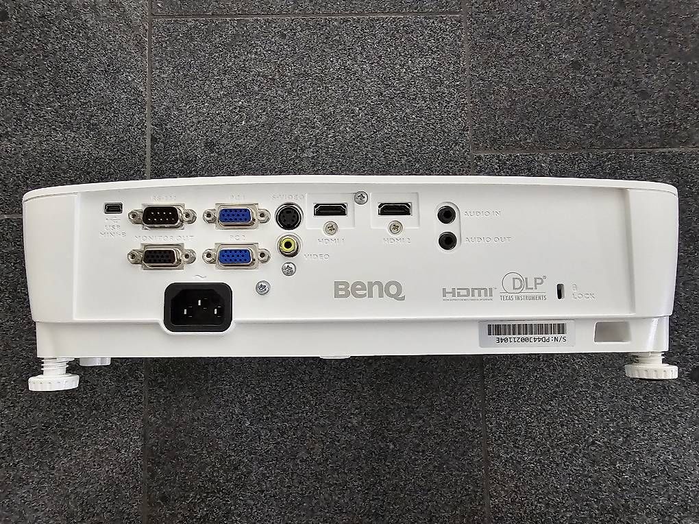 Vidéoprojecteurs: BENQ Beamer – D'occasion à Wildegg par Dragon81