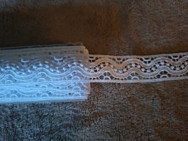 Zauberhaftes Spitzenband 5,0Meter lang (13)