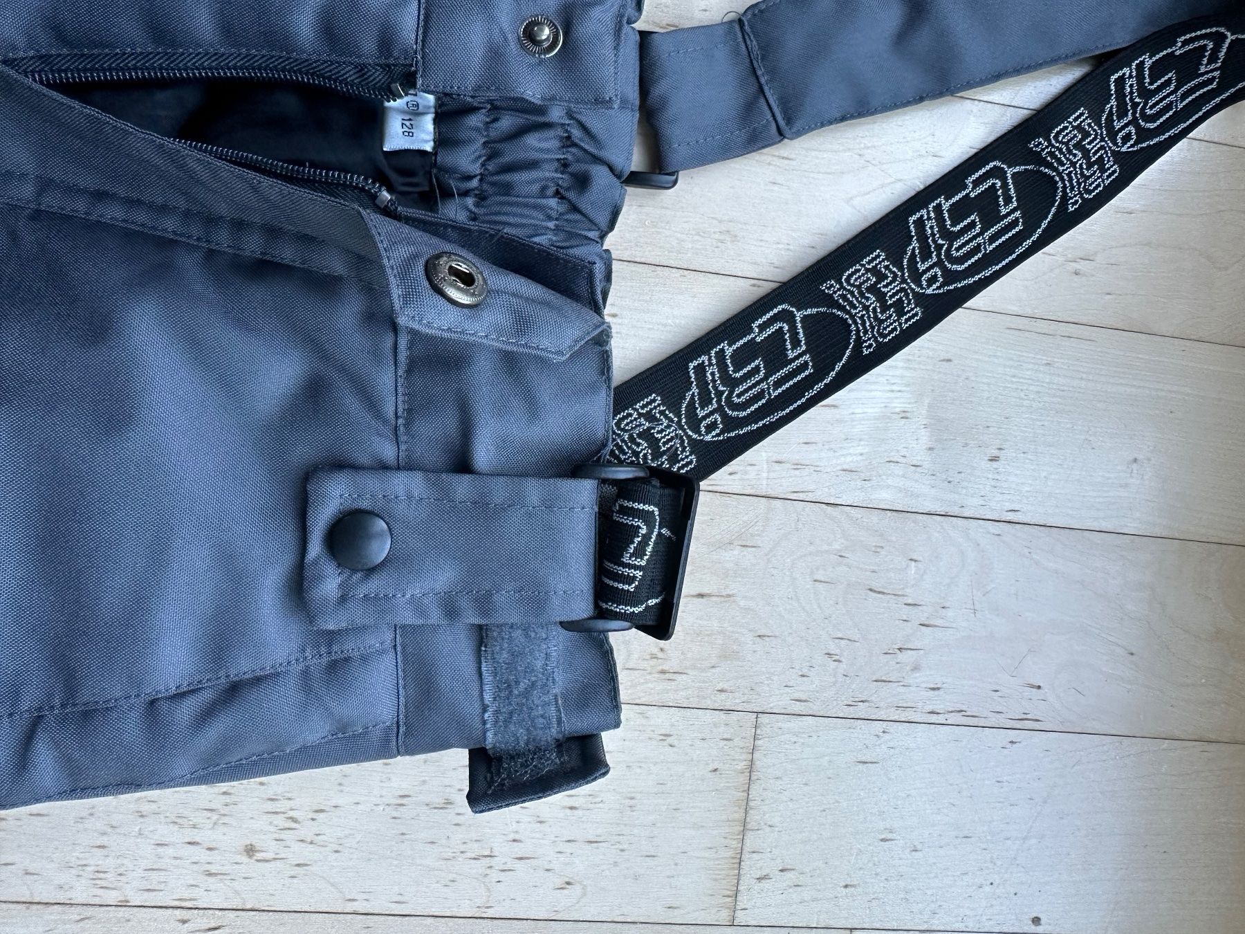 Hosen: Skihose Gr 128 grau – Gebraucht aus Zizers von special_peanuts 2