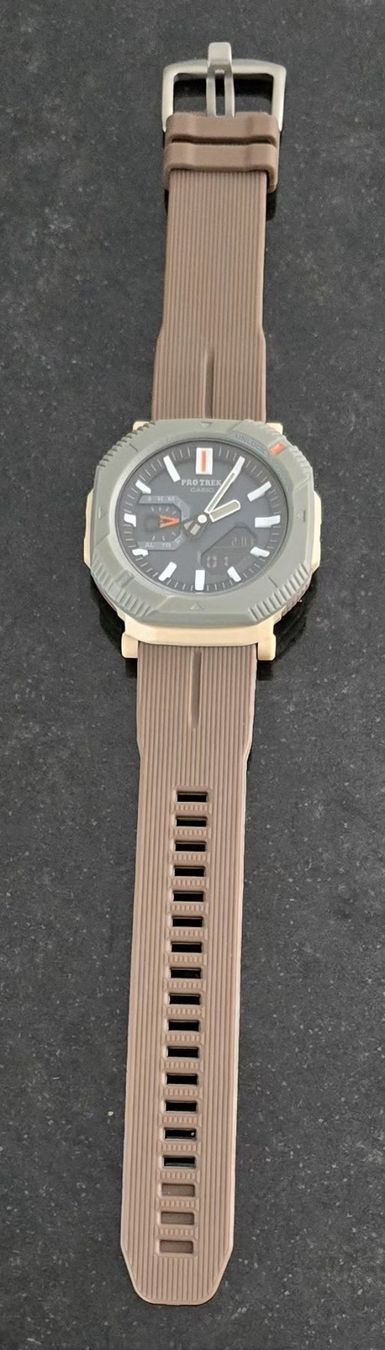 Casio Uhren: Casio PRO TREK PRJ-B001 Series – Neu und originalverpackt aus Spiez von Jeepnjim