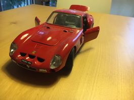 Ab 128.- Ferrari GTO 1962 Modellauto vintage retro Bburago