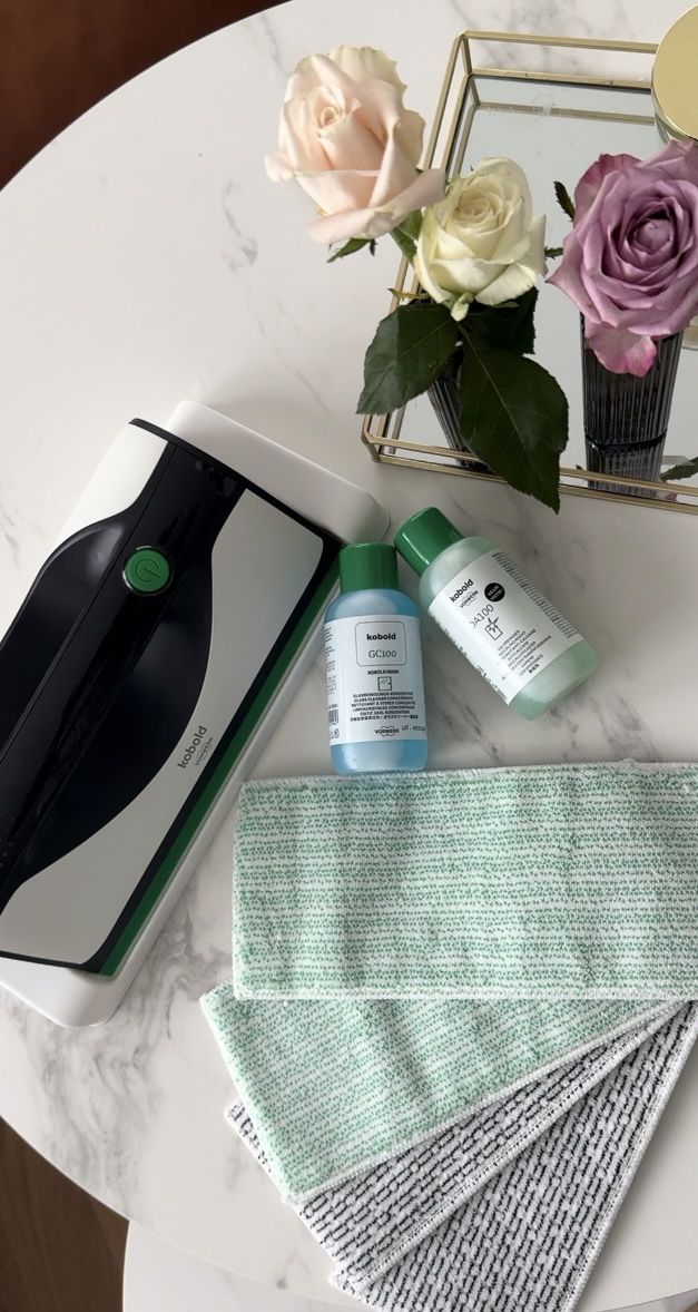 Vorwerk Altro per la casa: Vorwerk VG100+ Flächenreiniger set  – Nuovo e nell'imballaggio originale da Bad Ragaz venduto da asi_dq2k 1