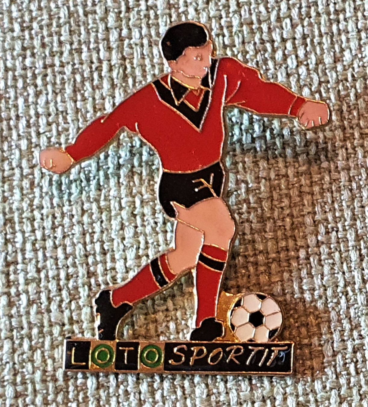 Placchette & Badge: M136 - Pin  LOTO Sportit – Usato da Reinach BL venduto da Boston-Verkauf