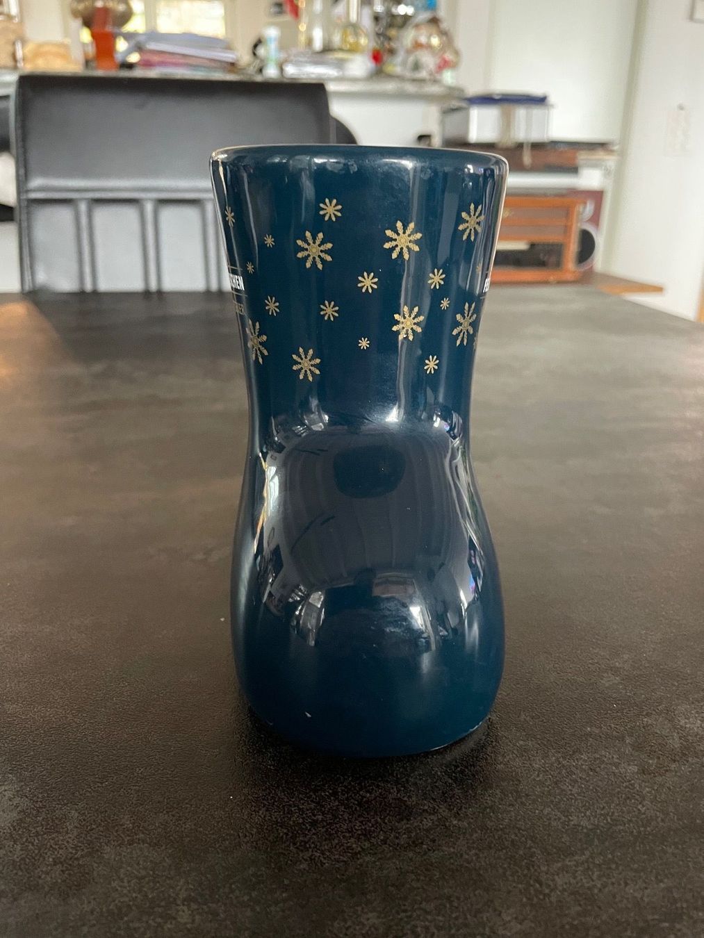 Gläser: Botte Feldschlösschen Weihnachtsbier – Gebraucht aus Vallamand von Bricbracbroc82 4