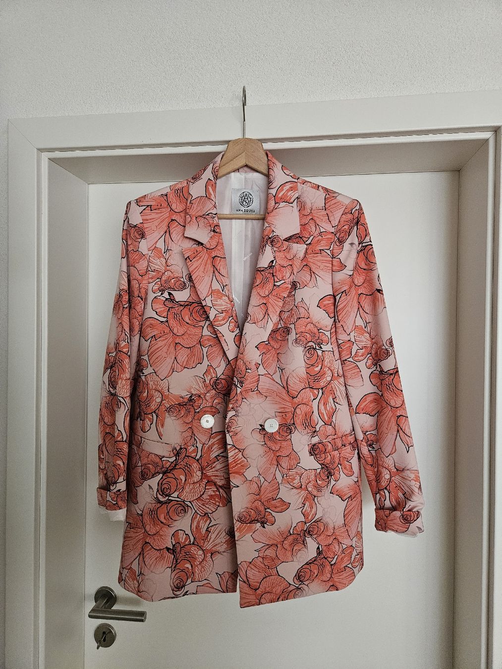 Giacche: Blazer motif fleuri orange - Ana Sousa – Nuovo e nell'imballaggio originale da Bulle venduto da janeyreadsonthetrain