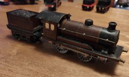 Alte Märklin Lock R950 mit Tender