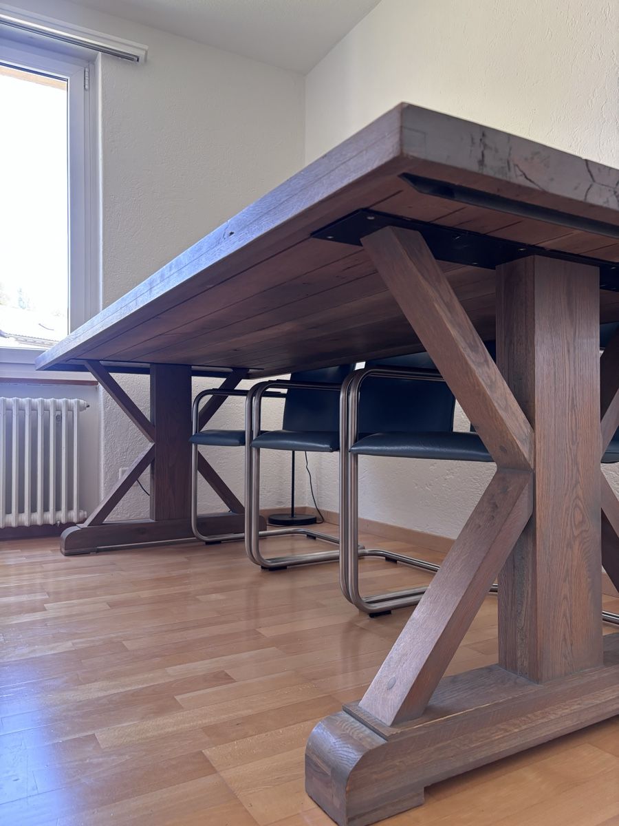 Tavoli: Large wooden dinner table - großer esstisch – Usato da Zürich venduto da nin_hpj6 2