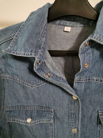 Stylisches Jeanshemd Grösse S