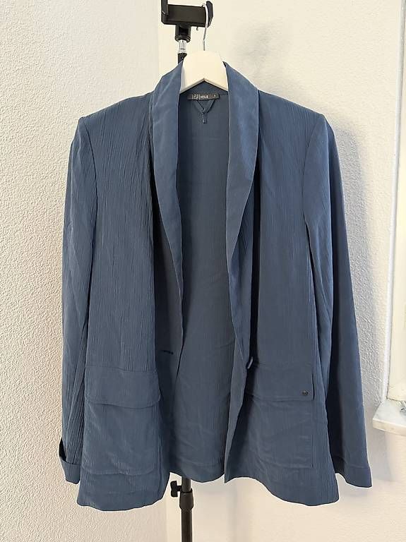 Vestes: Blauer Blazer von NILE – Neuf avec emballage d'origine à Rorschach par Tara234 1