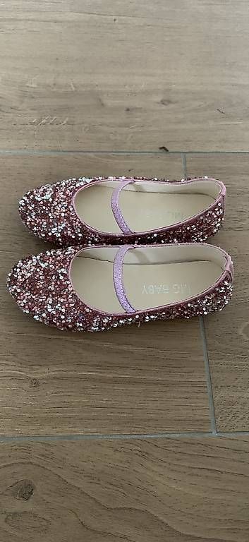 Scarpe per ragazze: Ballerina – Usato da Basel venduto da Frani010 1