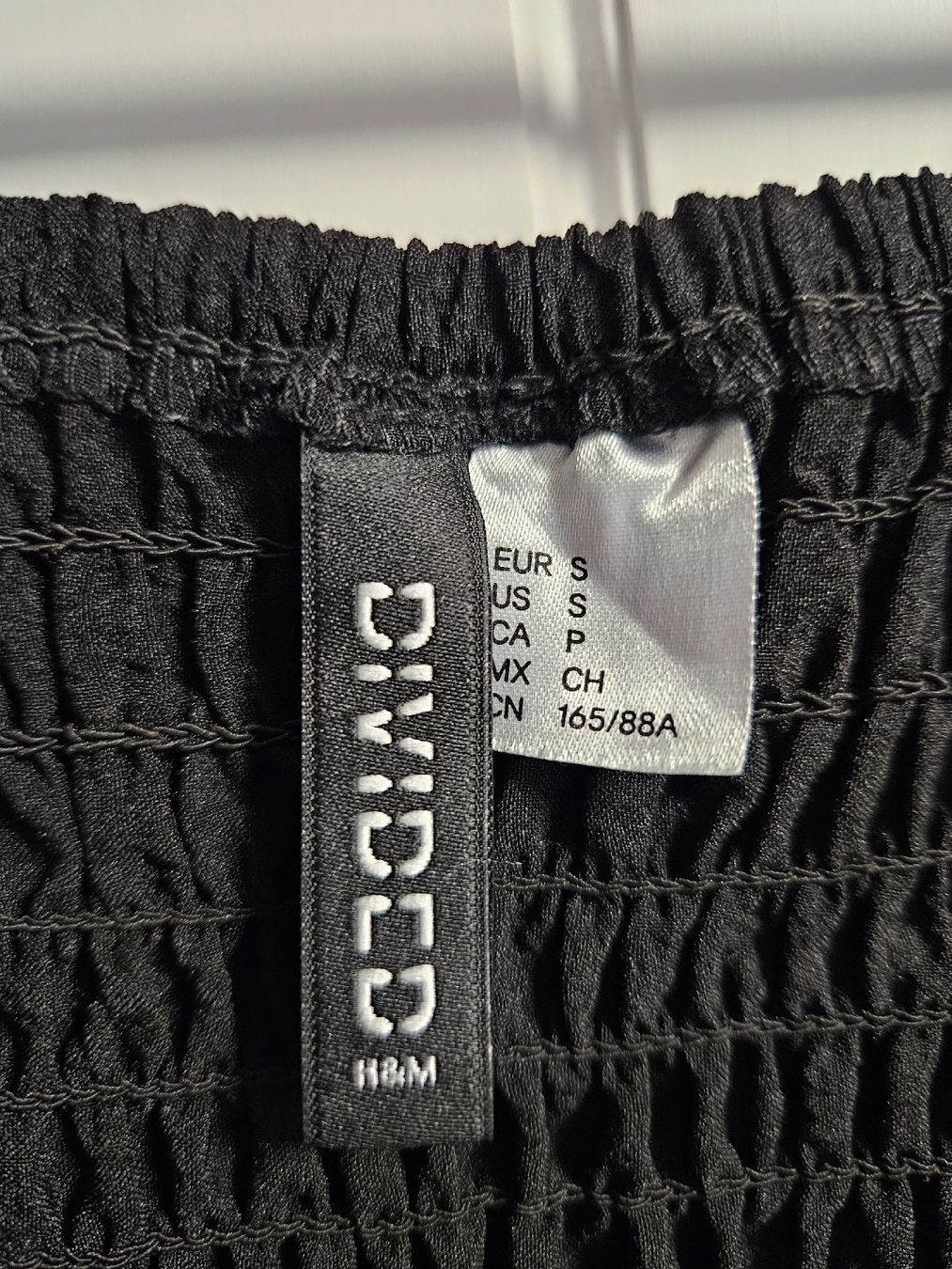H&M Vestiti: Kurzes Kleid H&M – Usato da Bülach venduto da Recherchieren 6