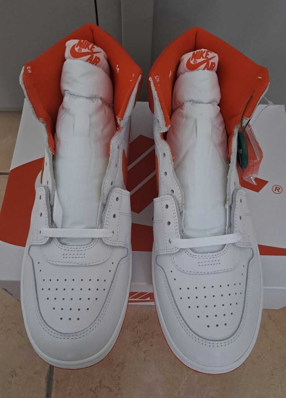 Jordan Scarpe da uomo: Jordan air ship orange team 48.5 – Nuovo e nell'imballaggio originale da S. Pietro venduto da Ema.1977 4