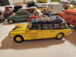 Citroën D 19 sehr selten Rio made in Italy