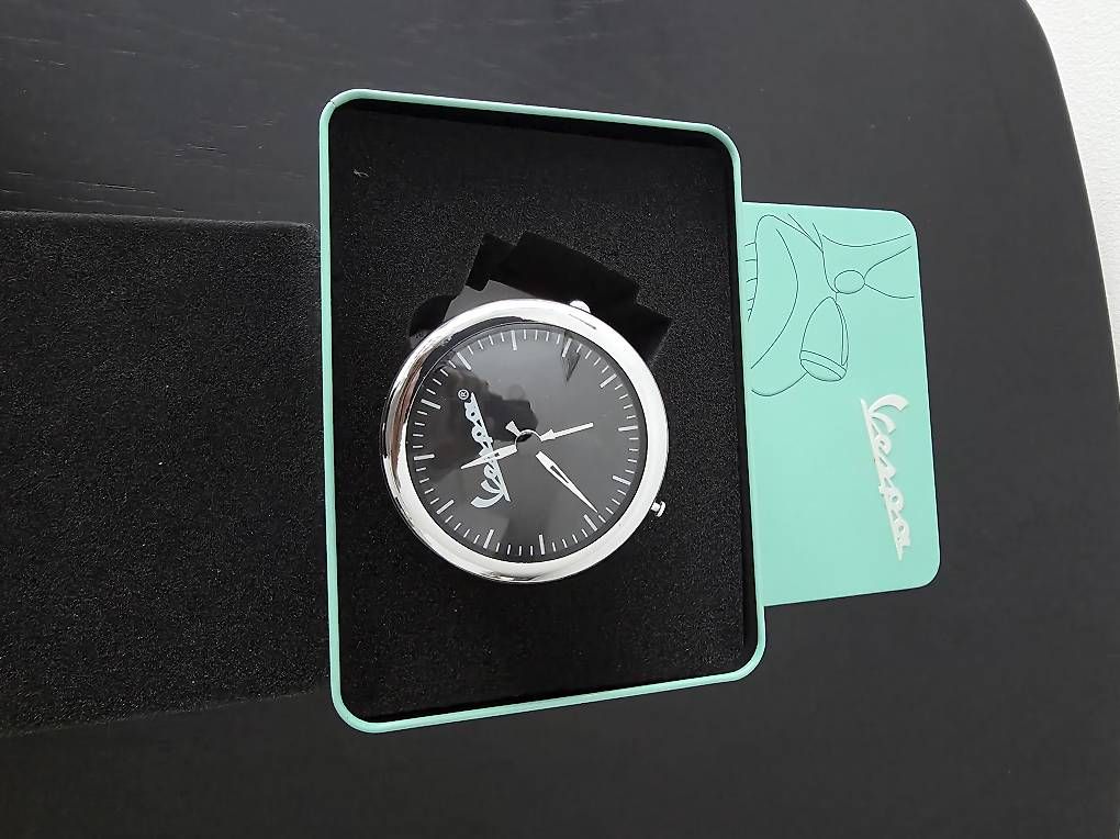 Vespa Montres: Vespa Uhr – Neuf (Voir description) à Luzern par bauers01 1