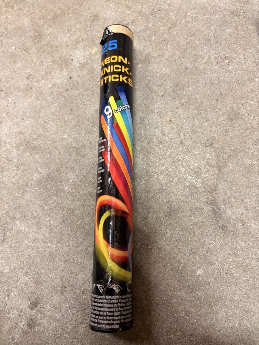 Lampen: Neon Leucht Sticks – Neu und originalverpackt aus Basel von alisha.beuggert