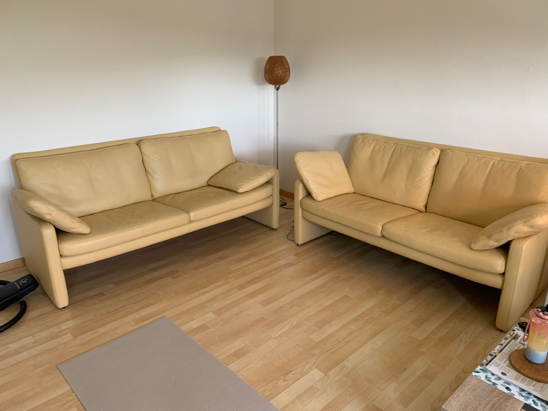 Sofas: Leder Sofa – D'occasion à Hausen AG par bluerays