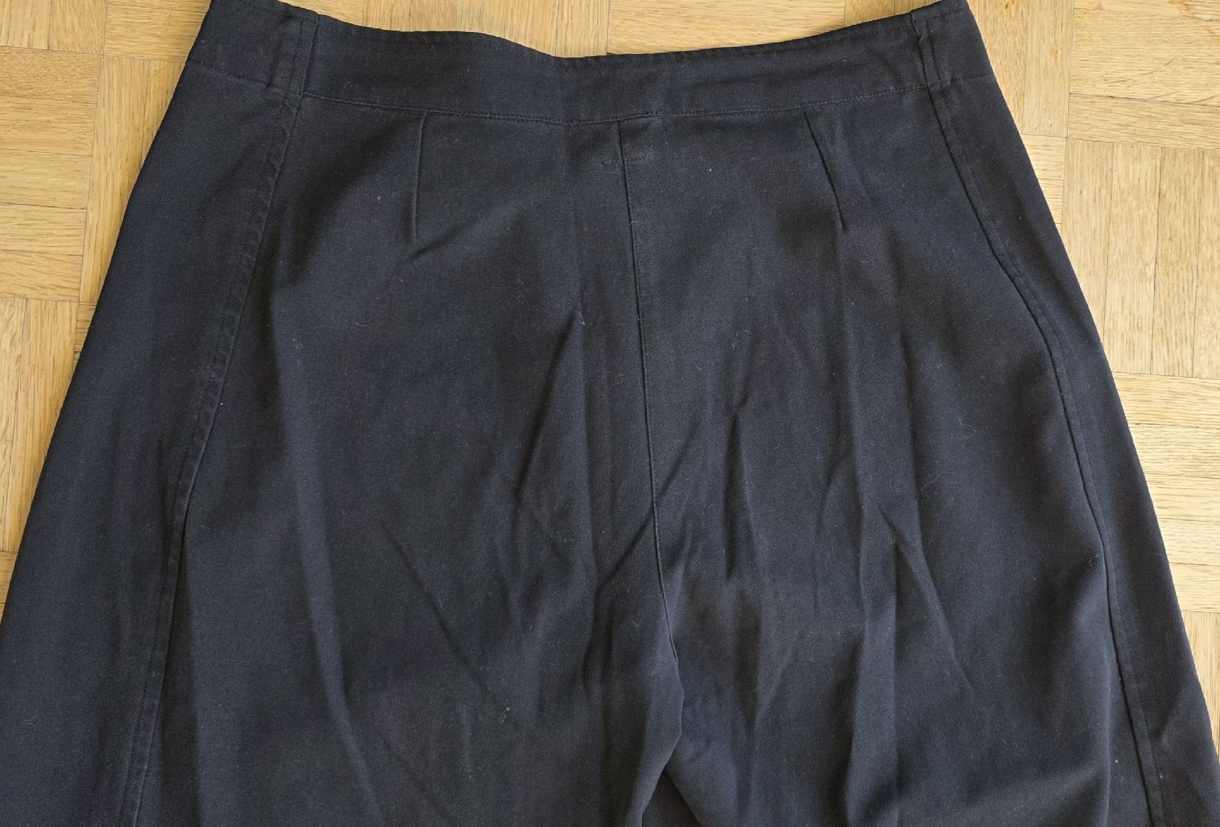 Pantaloni: Pantalon noir taille 2 – Usato da Yverdon-les-Bains venduto da van_dq65 9